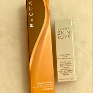 Ultimate Coverage 24 hour foundation/ Glow stick